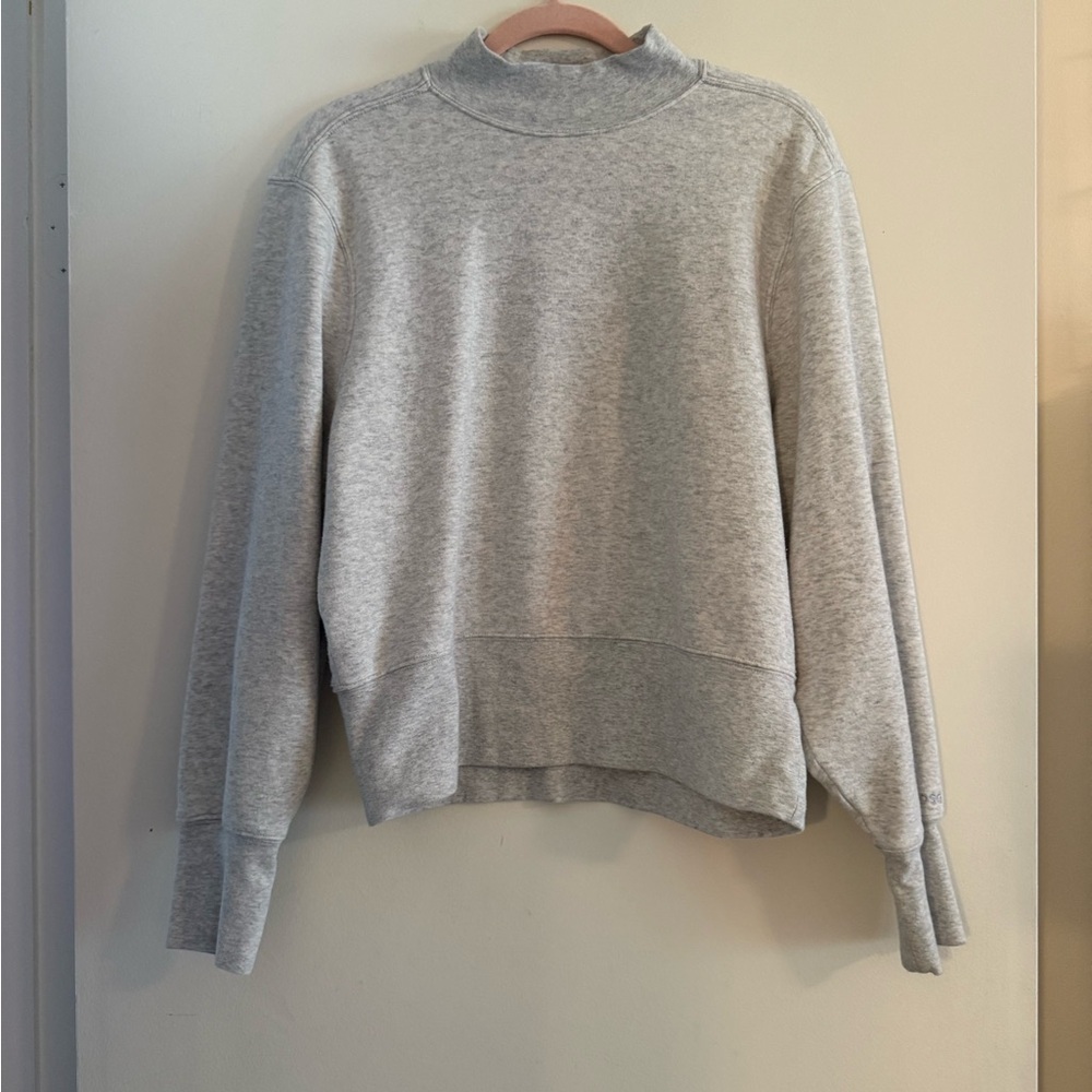 DSG Heather Gray Crewneck Sweatshirt